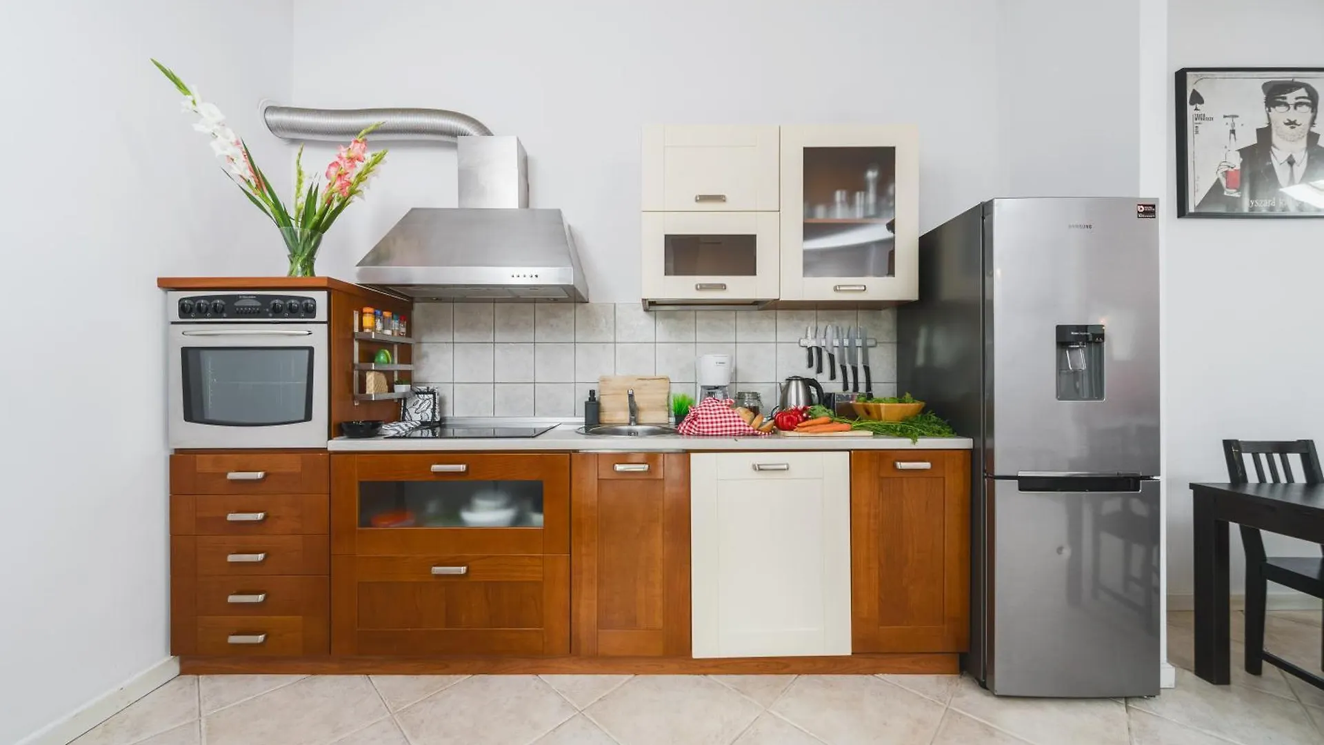 Unique Spacious 3 Bedroom Apartment - Old Town Loft - By Upstairs Krakow