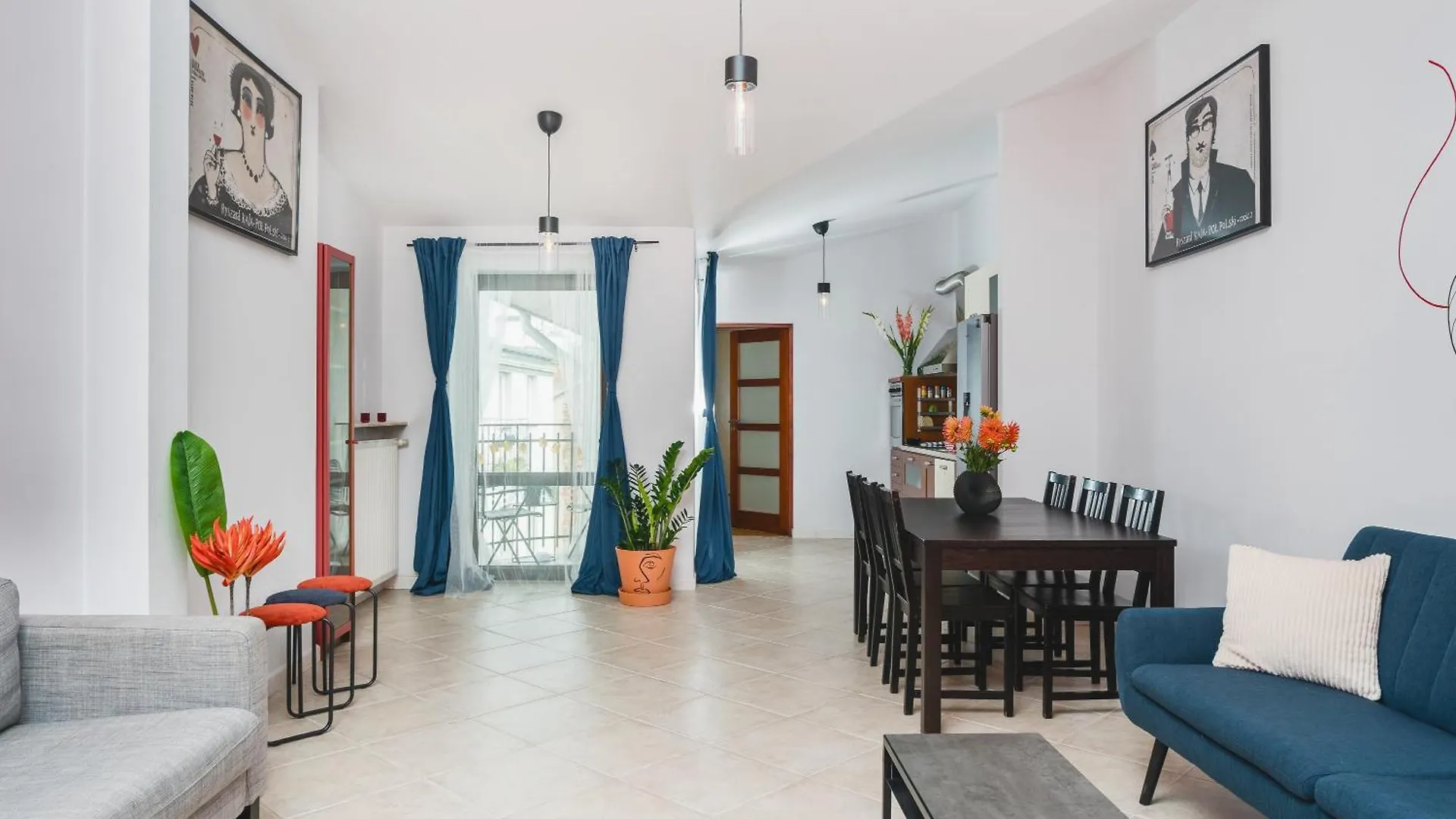 Unique Spacious 3 Bedroom Apartment - Old Town Loft - By Upstairs Krakow 0*,
